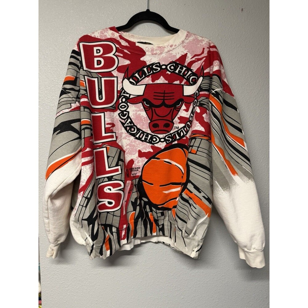 Rare Vintage PURE MAGIC JOHNSON T’S Chicago Bulls All Over Print Sweatshirt XL
